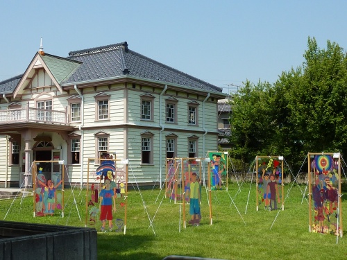 常総市図書館に隣接