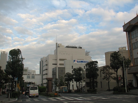 TOKYU