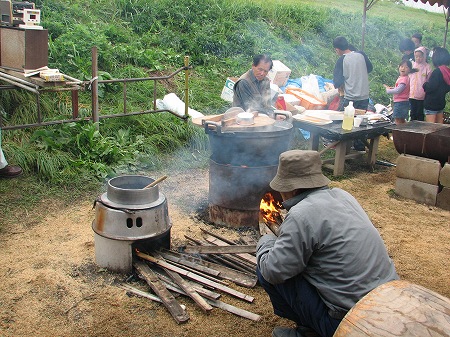 平沼EM自然農園芋煮会